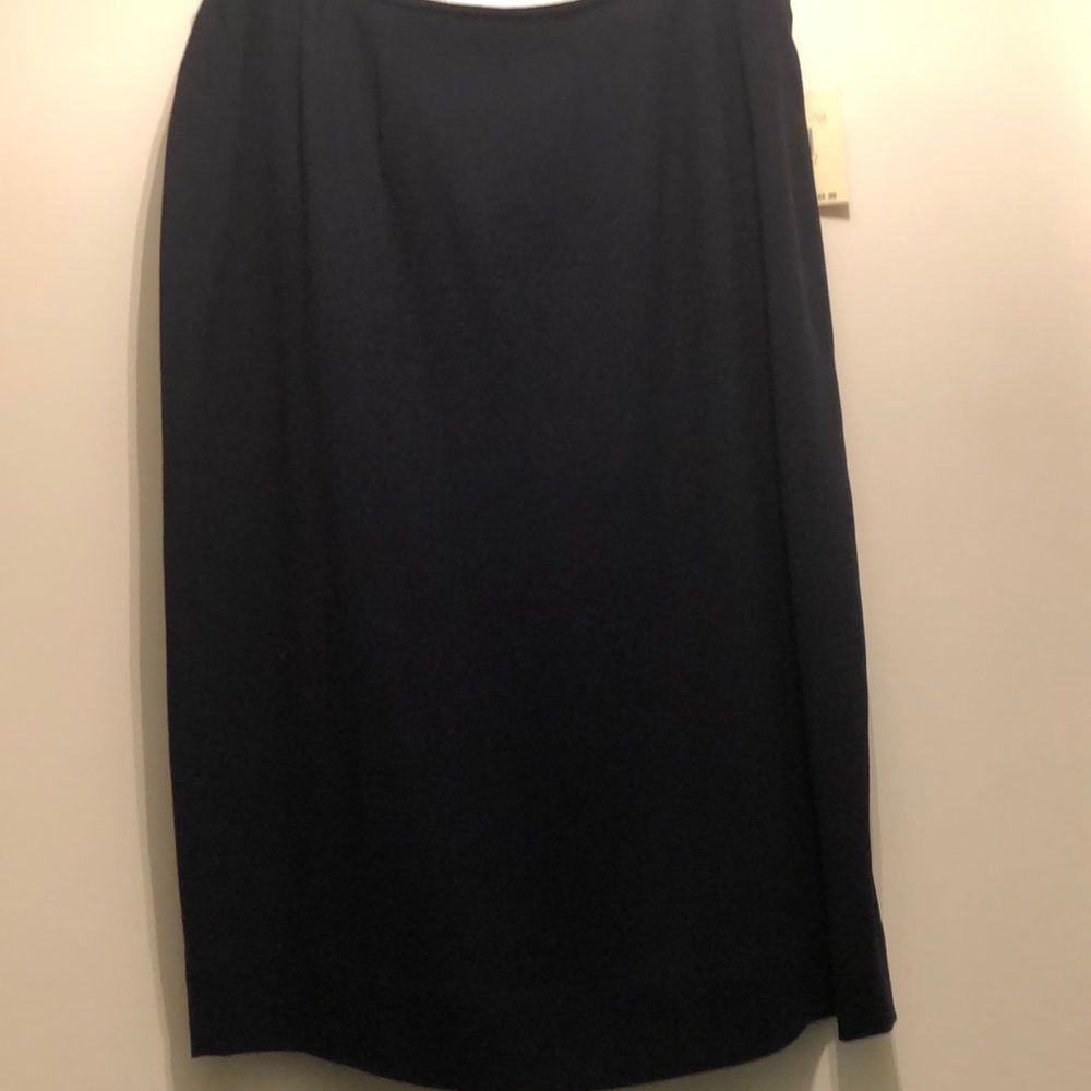 Black skirt